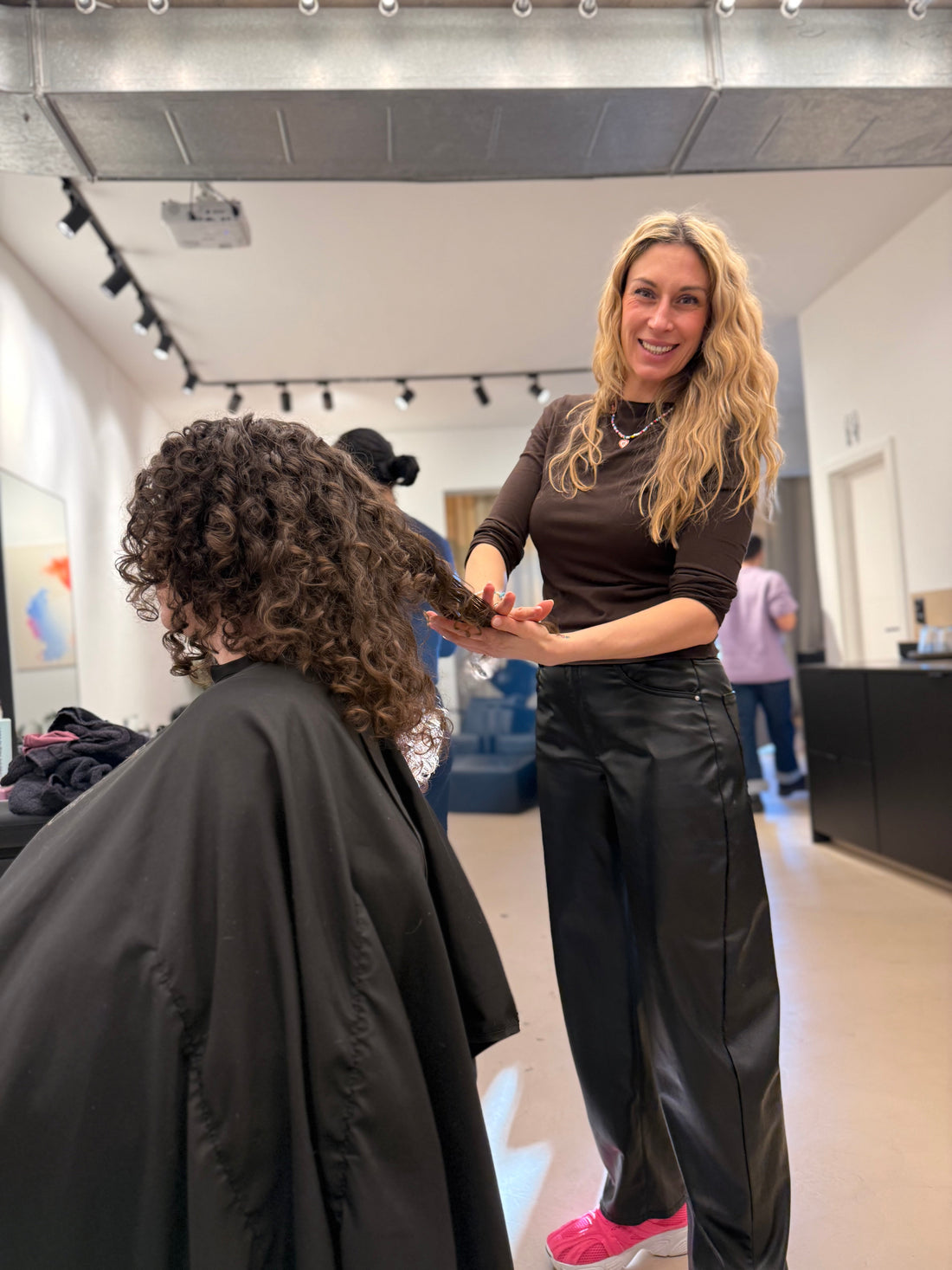 Neukund:in Lockenfriseur Stuttgart