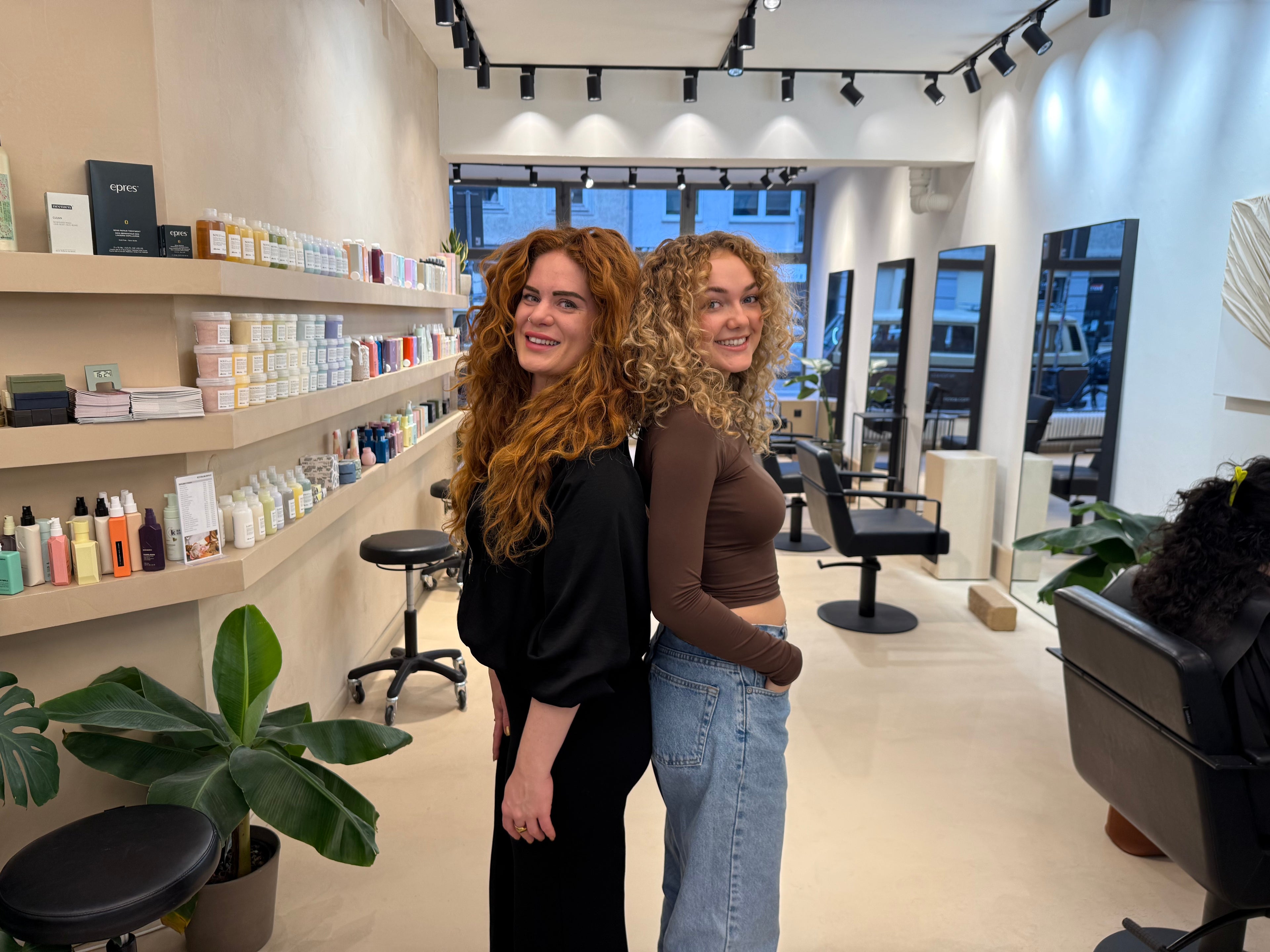 Mona Haase Josie locken Friseur München